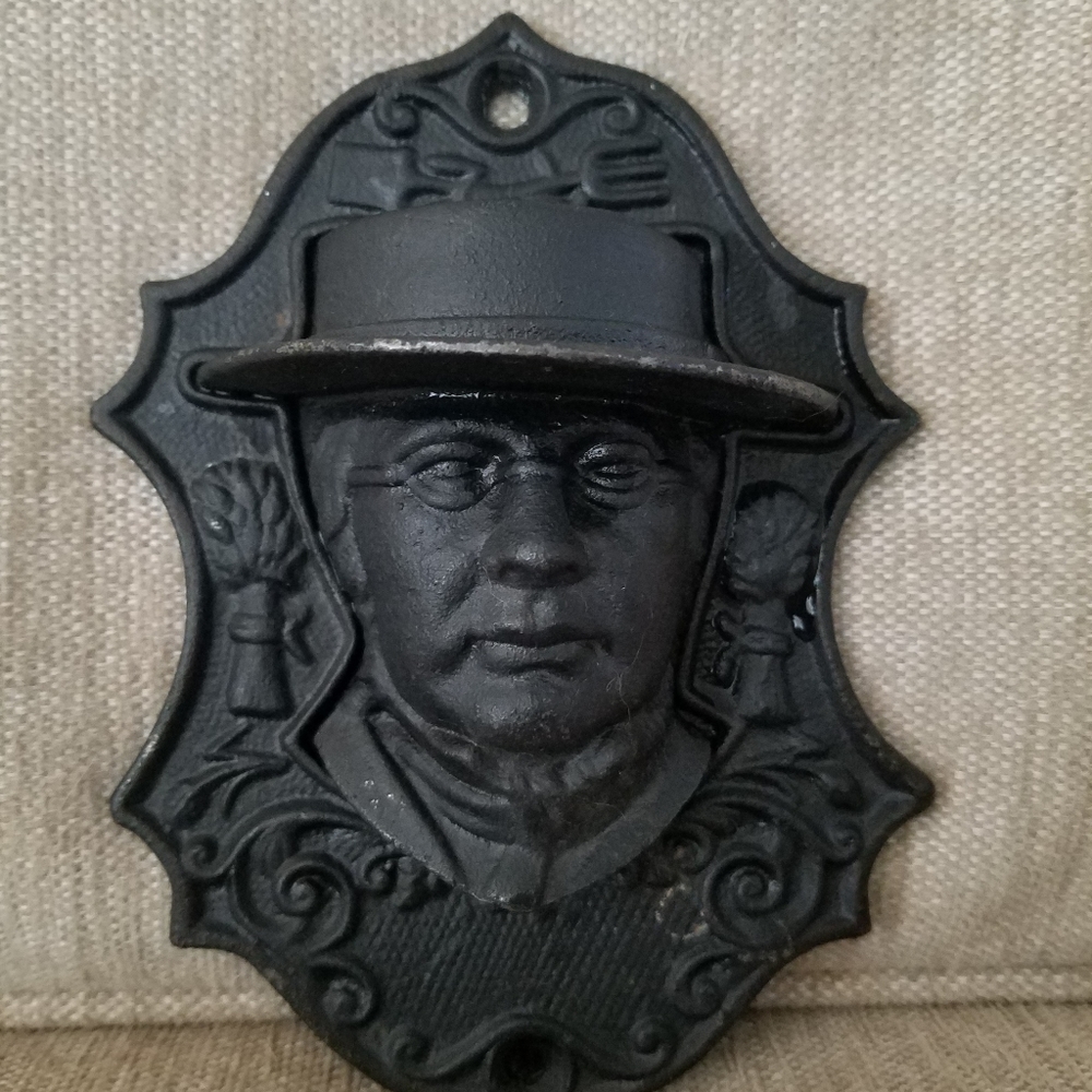 Vintage Amish Farmers Face cast iron match safe